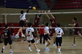 余力生以2小时06分38秒赢得瓦伦西亚马拉松，创英马历史第二佳绩，展现跨项实力，称霸铁三项目。